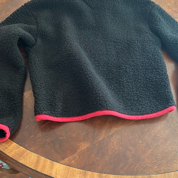 Tommy Hilfiger Black Fleece sweatshirt with Red Trim - Picture 6 of 6